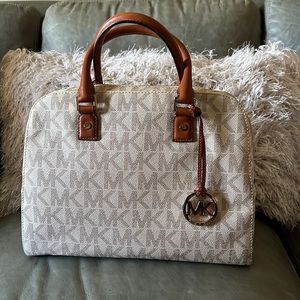 Michael Kors Jet Set